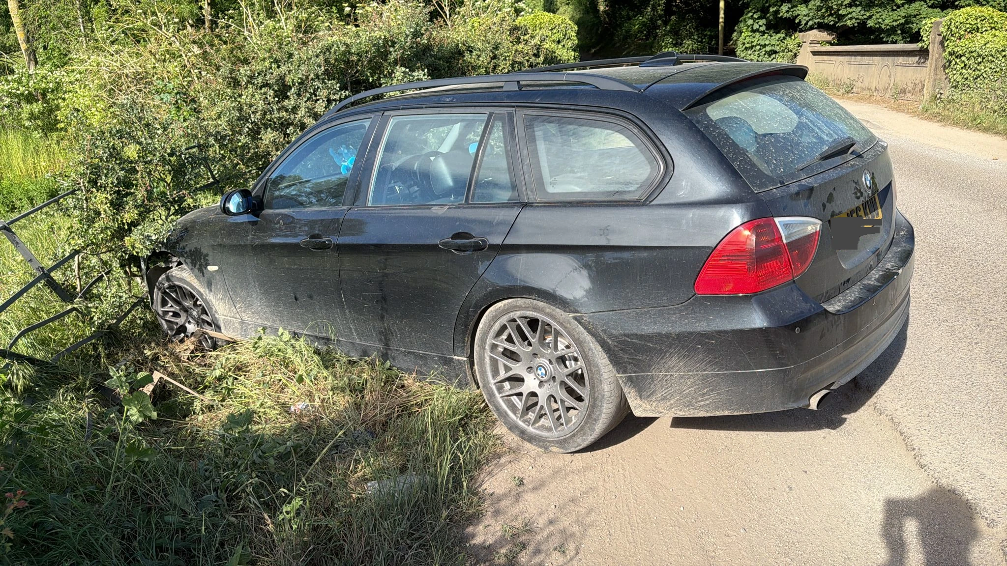 Vehicle pull out Matlock ditch recovery