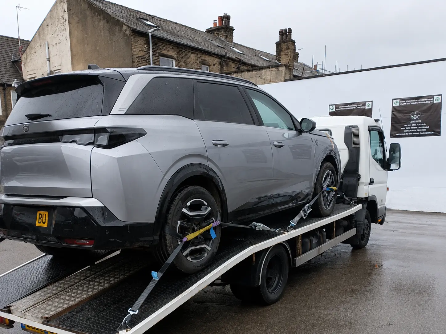 Long distance vehicle recovery transport from Cobham